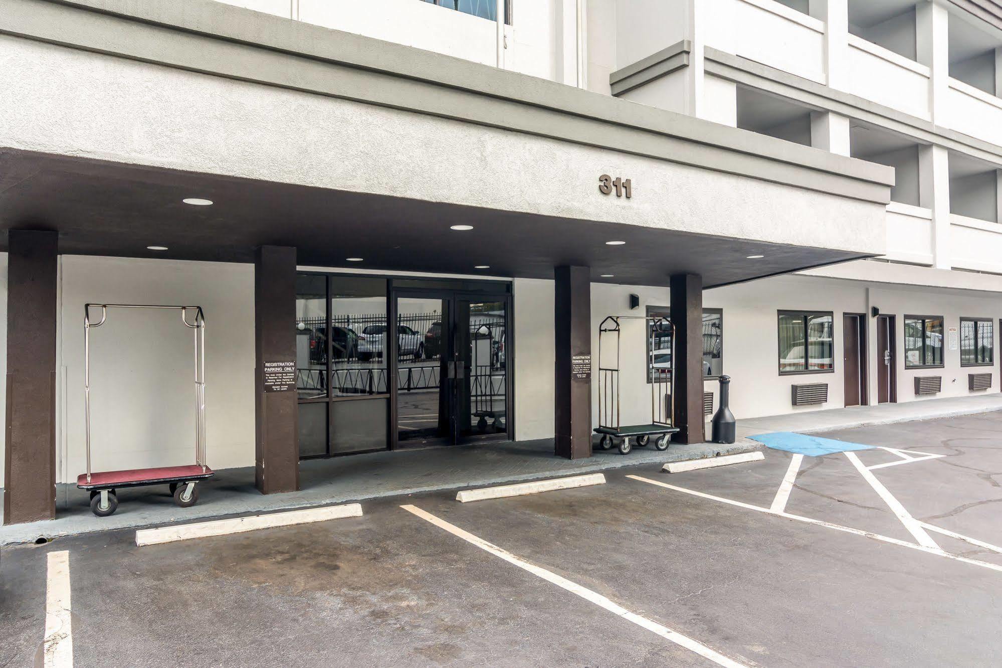 Motel 6-Atlanta, Ga - Downtown Экстерьер фото